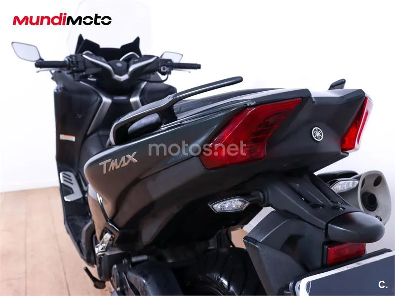Yamaha TMAX 530 – Vista 9