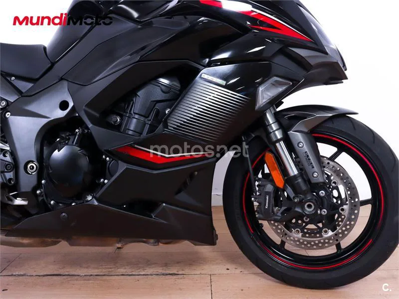 Kawasaki Ninja 1000 SX – Vista 18