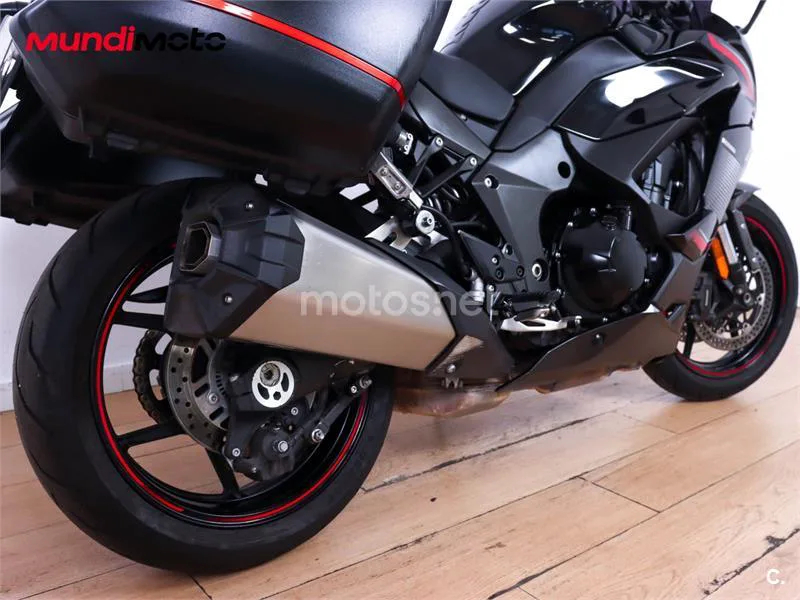 Kawasaki Ninja 1000 SX – Vista 4