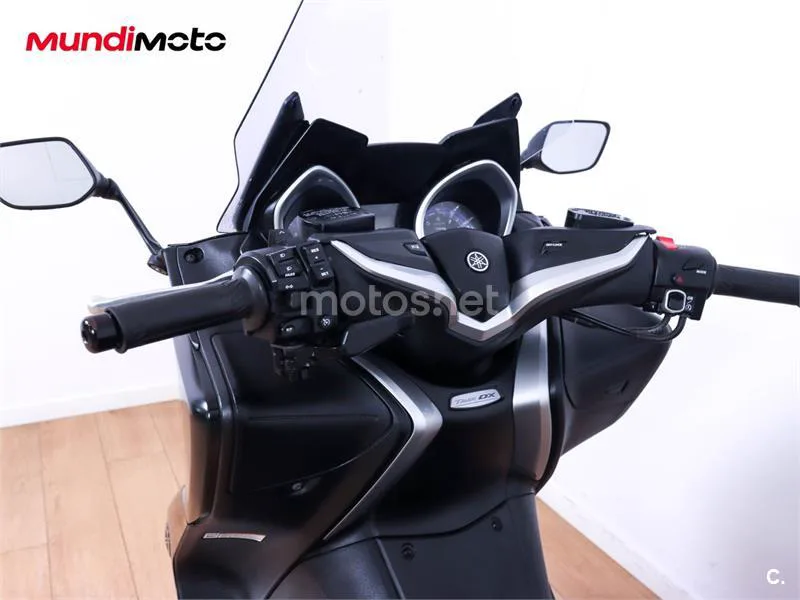 Yamaha TMAX 530 – Vista 11