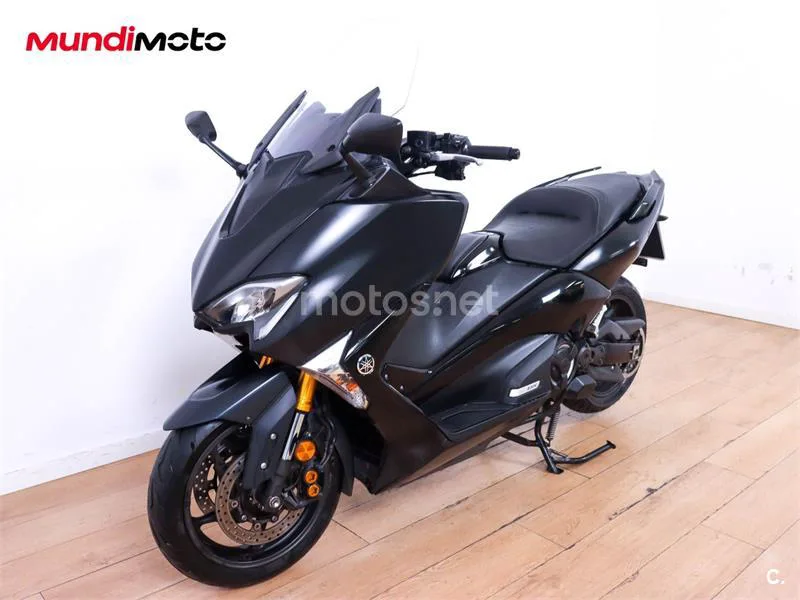 Yamaha TMAX 530 – Vista 7