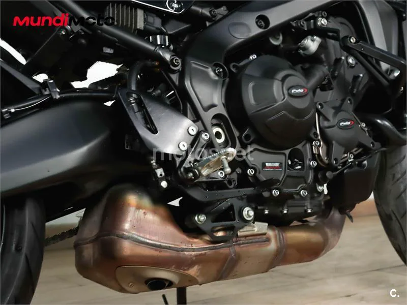 Yamaha XSR 900 – Vista 4