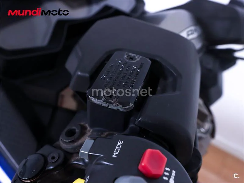 Kymco AK 550 – Vista 21