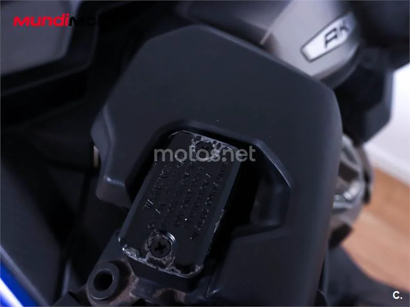 Kymco AK 550 – Vista 22