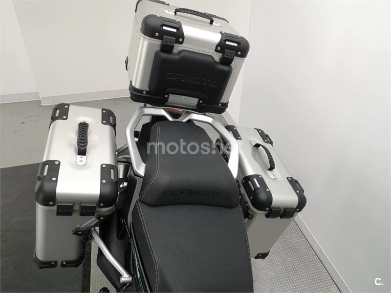CFMOTO 800MT – Vista 13