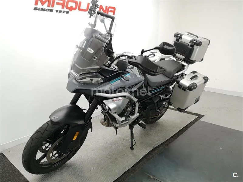 CFMOTO 800MT – Vista 17