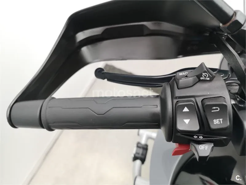 CFMOTO 800MT – Vista 9