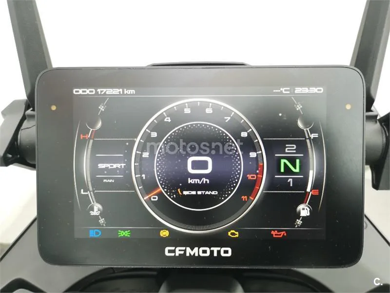 CFMOTO 800MT – Vista 10