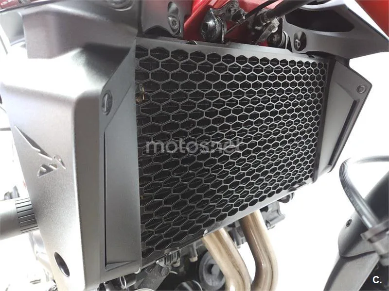 Honda CB 750 Hornet – Vista 19