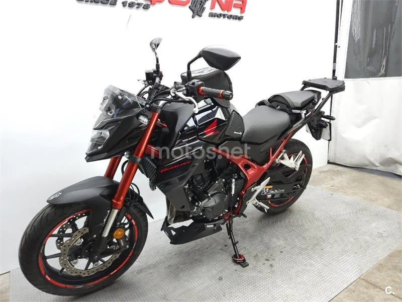 Honda CB 750 Hornet – Vista 25