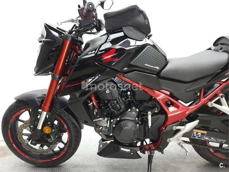 Honda CB 750 Hornet – Vista 29