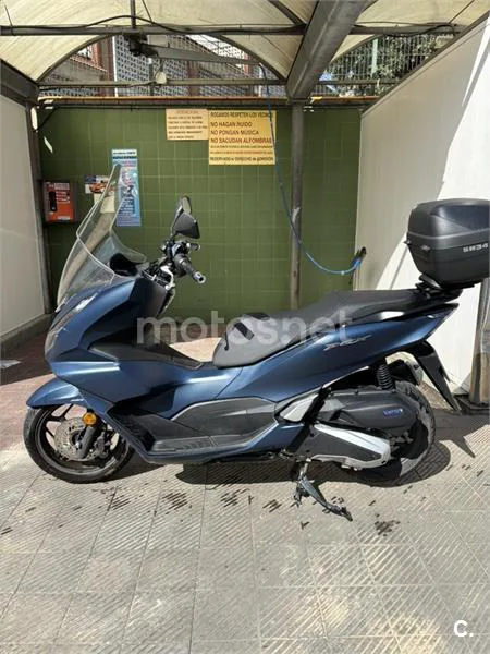 Honda PCX 125 – Vista 3