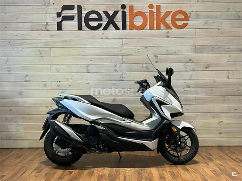 Honda Forza 350 – Vista 3