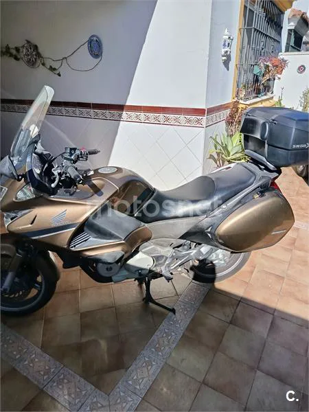 Honda NT 700 Deauville – Vista 3