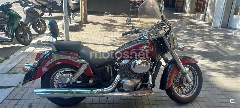 Honda Black Widow 750 – Vista 2