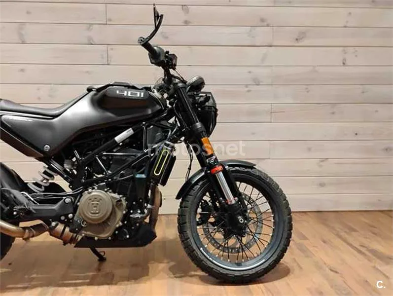 Husqvarna Svartpilen 401 – Vista 8