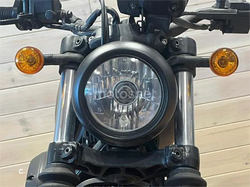 Hyosung Aquila GV 125 S – Vista 9