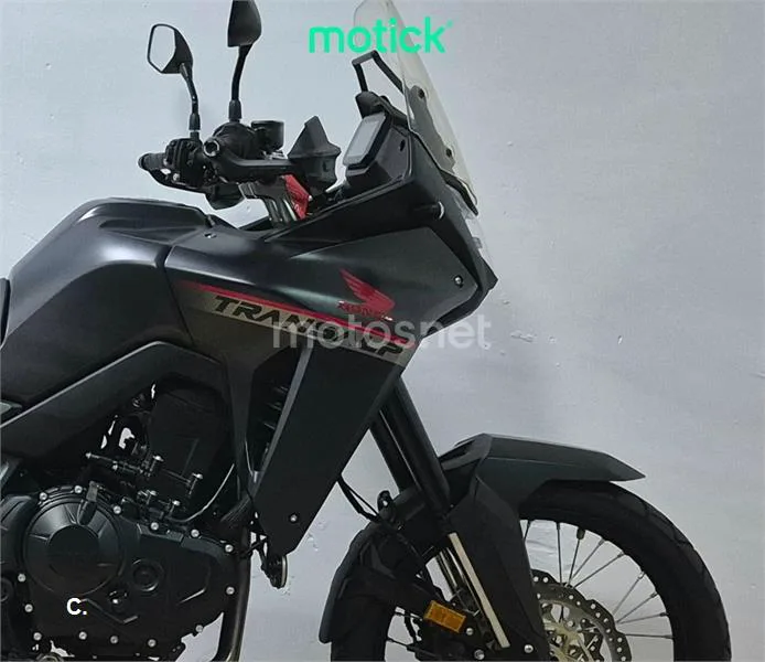 Honda XL 750 Transalp – Vista 3