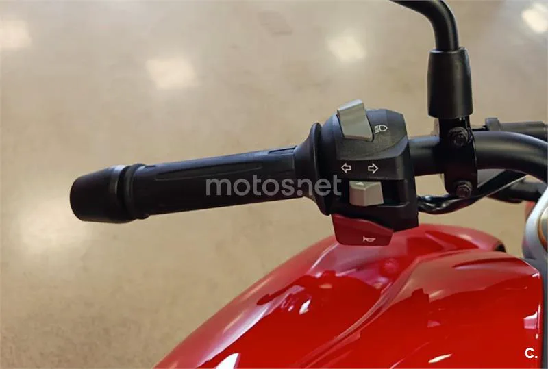 BMW G 310 R – Vista 8