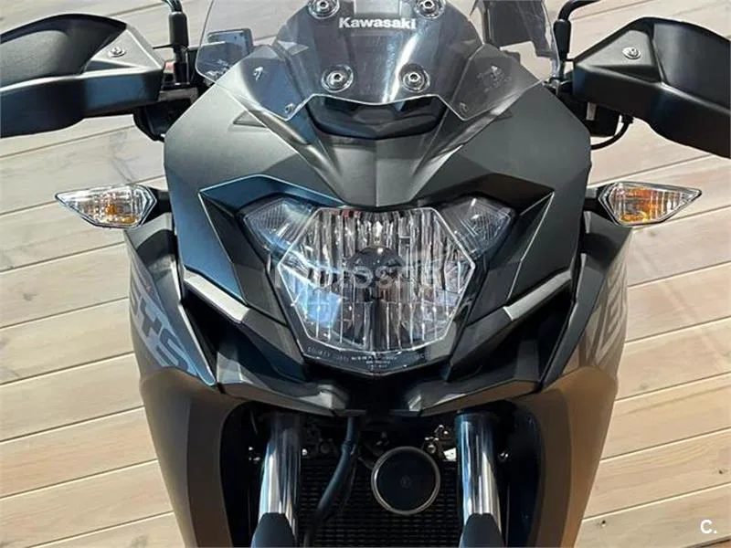 Kawasaki Versys-X 300 – Vista 10