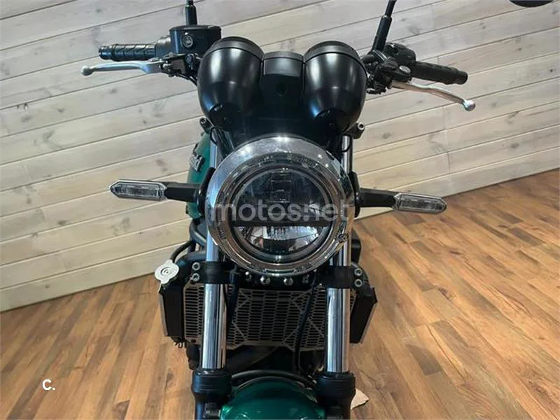 Kawasaki Z650 – Vista 10