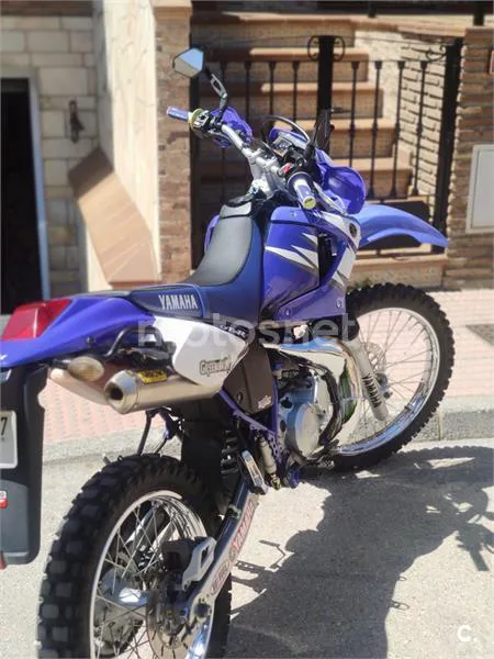 Yamaha DT 125 – Vista 4