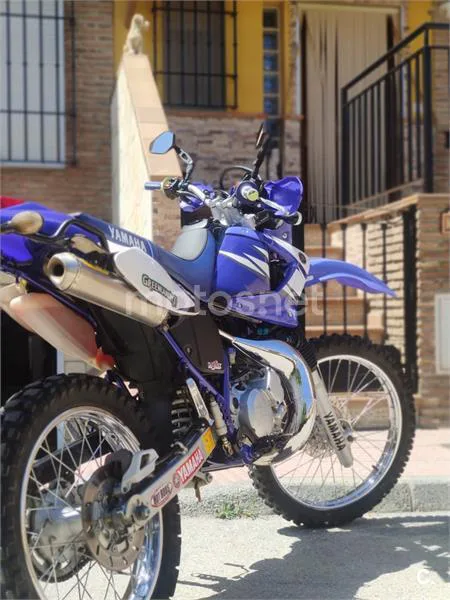 Yamaha DT 125 – Vista 5