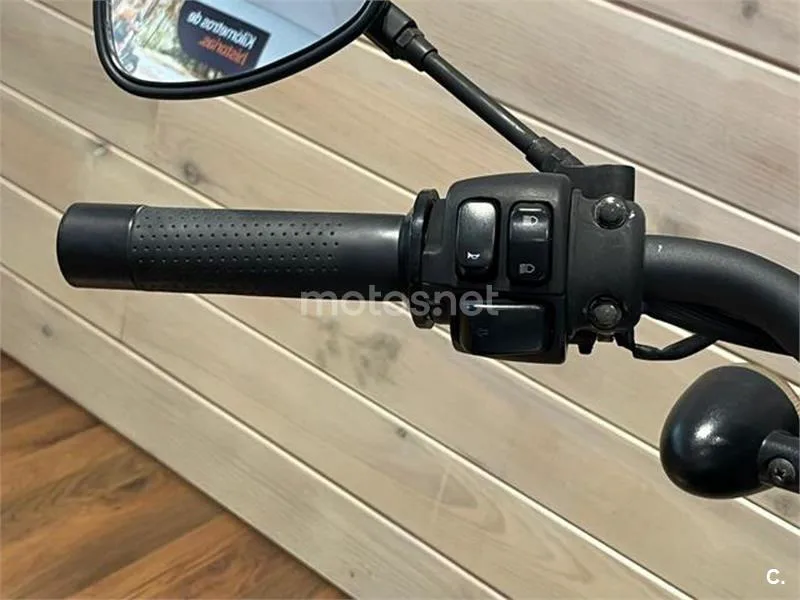 Keeway K-Light 125 – Vista 12
