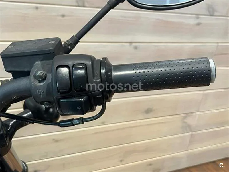 Keeway K-Light 125 – Vista 13