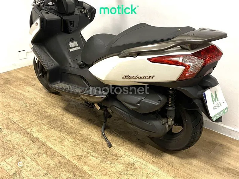 Kymco Super Dink 125 – Vista 8