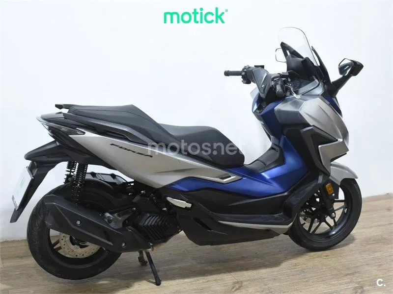 Honda Forza 125 – Vista 10