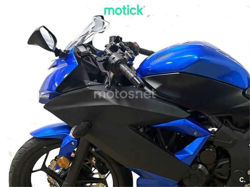Kawasaki Ninja 125 – Vista 6