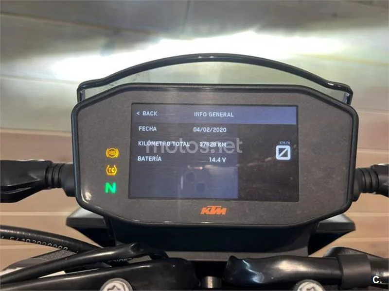 KTM 790 – Vista 13