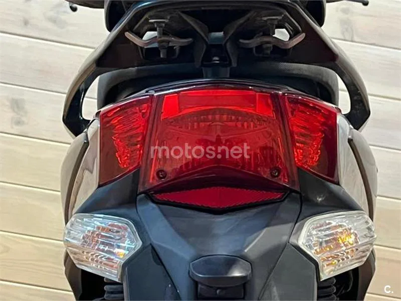 Kymco Miler 125 – Vista 6