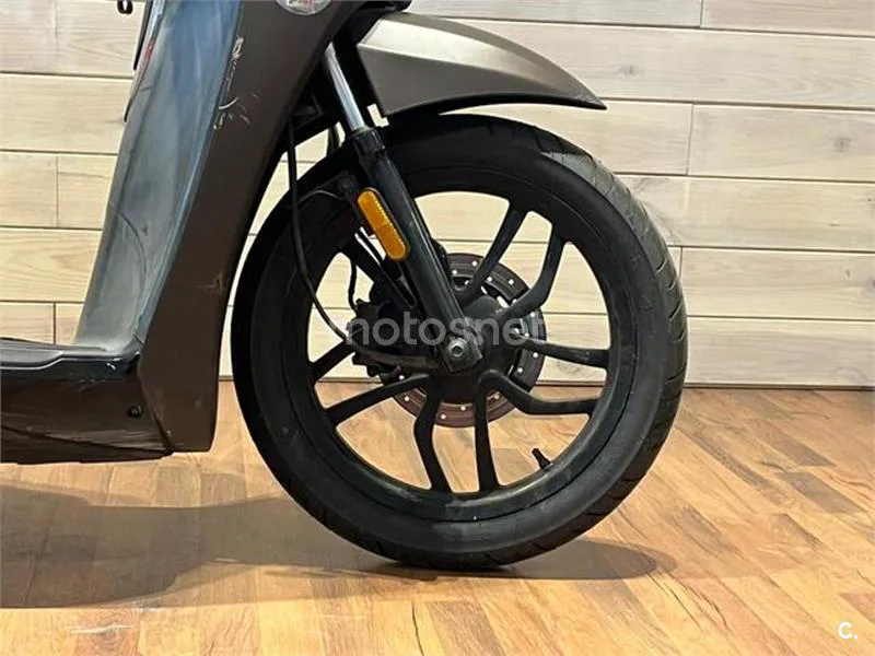 Kymco Miler 125 – Vista 9