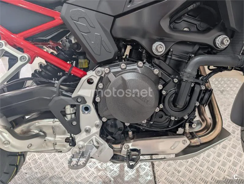 BMW F 900 GS – Vista 20