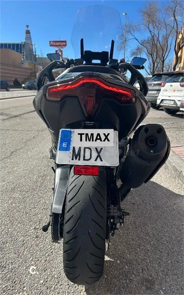 Yamaha TMAX 12.500 € 2023 Madrid - 2