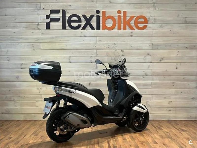 Piaggio MP3 – Vista 6