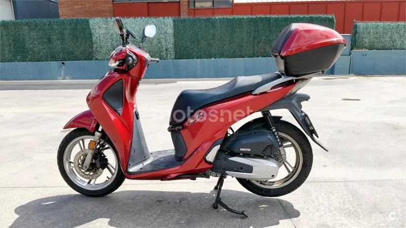 Honda SH125i – Vista 10