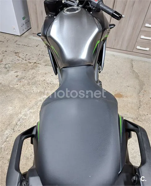 Kawasaki Versys – Vista 7