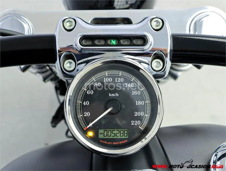 Harley-Davidson Breakout - Vista 6