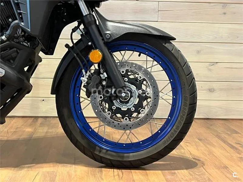 Suzuki V-Strom 650 – Vista 9