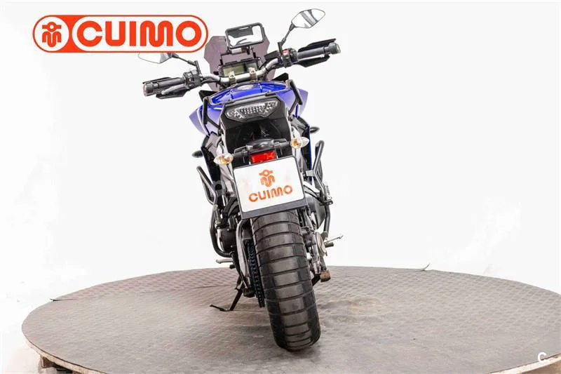 Yamaha MT-09 – Vista 11