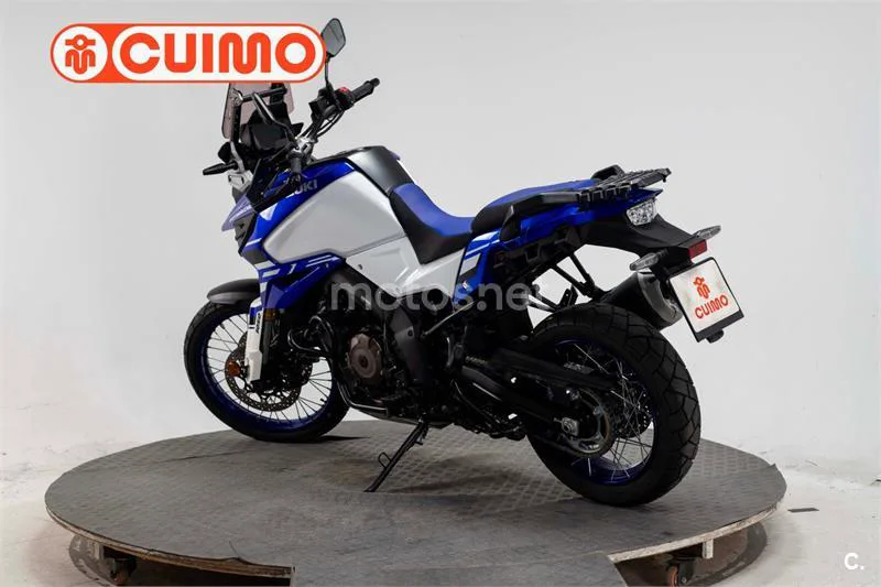 Suzuki V-Strom 1050 – Vista 11