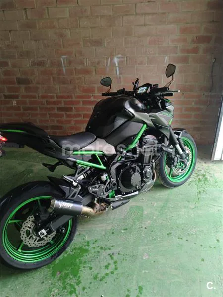 Kawasaki Z900 – Vista 6