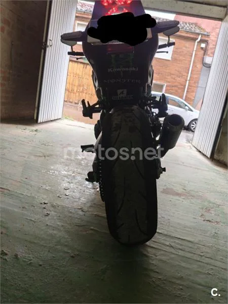 Kawasaki Z900 – Vista 9