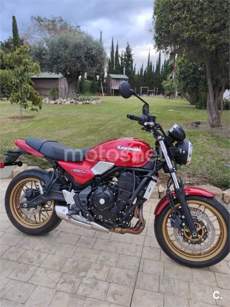 Kawasaki Z650 – Vista 2
