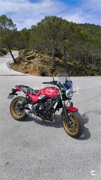 Kawasaki Z650 – Vista 3