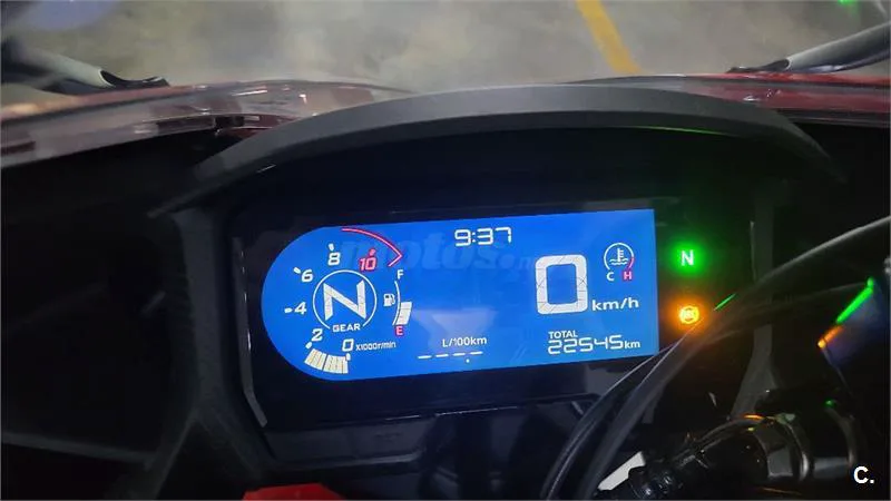 Honda CBR 500 R – Vista 2