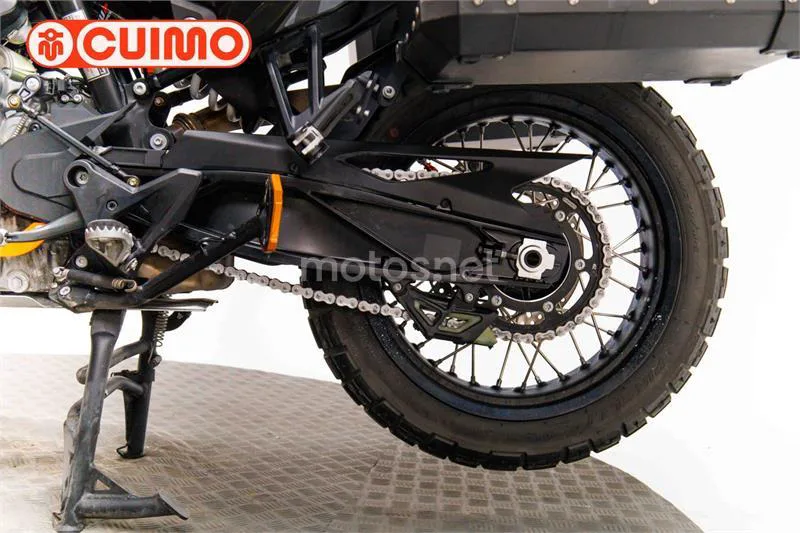 KTM 790 – Vista 18